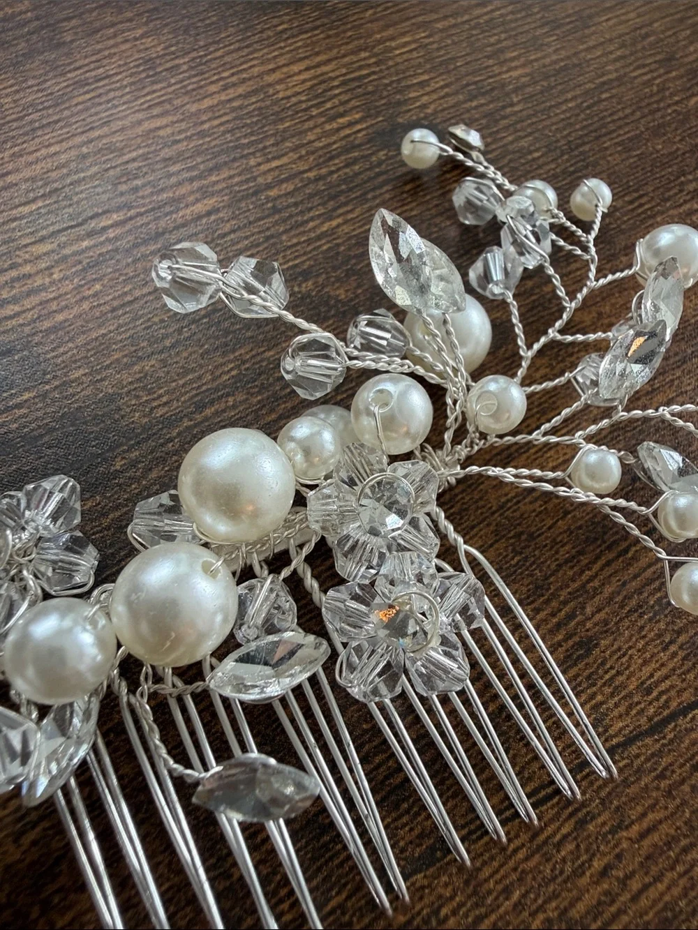 Source Unknown Pearl & Crystal Bridal Hair Comb - Ivory and Clear